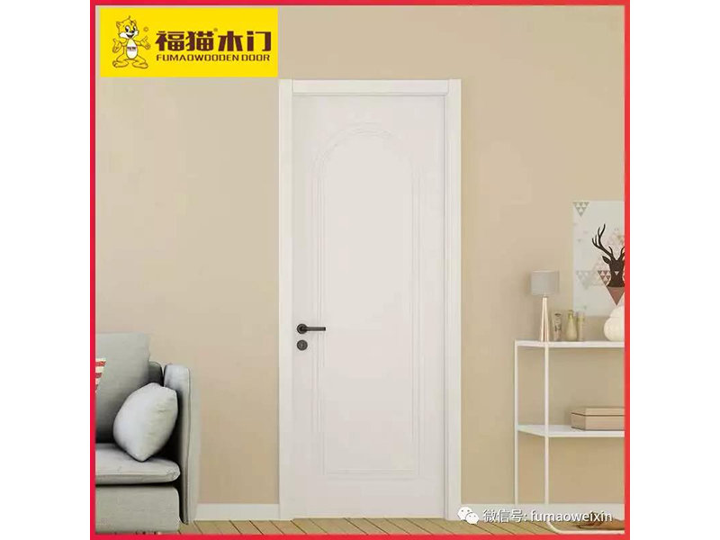 Fu cat wooden door
